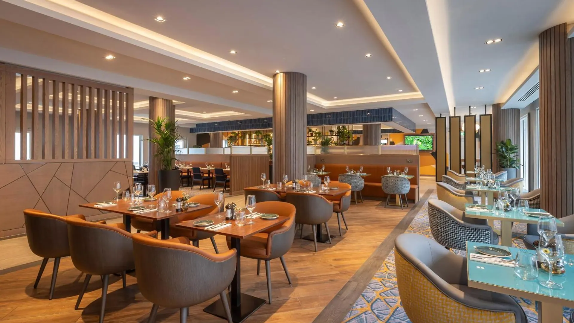 Maldron Hotel Brighton City Centre 4*,